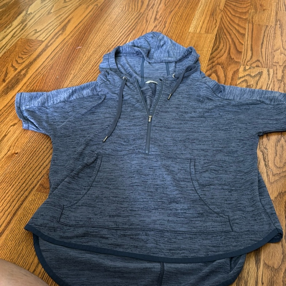 Small Athleta Hooded short sleeve sweatshirt